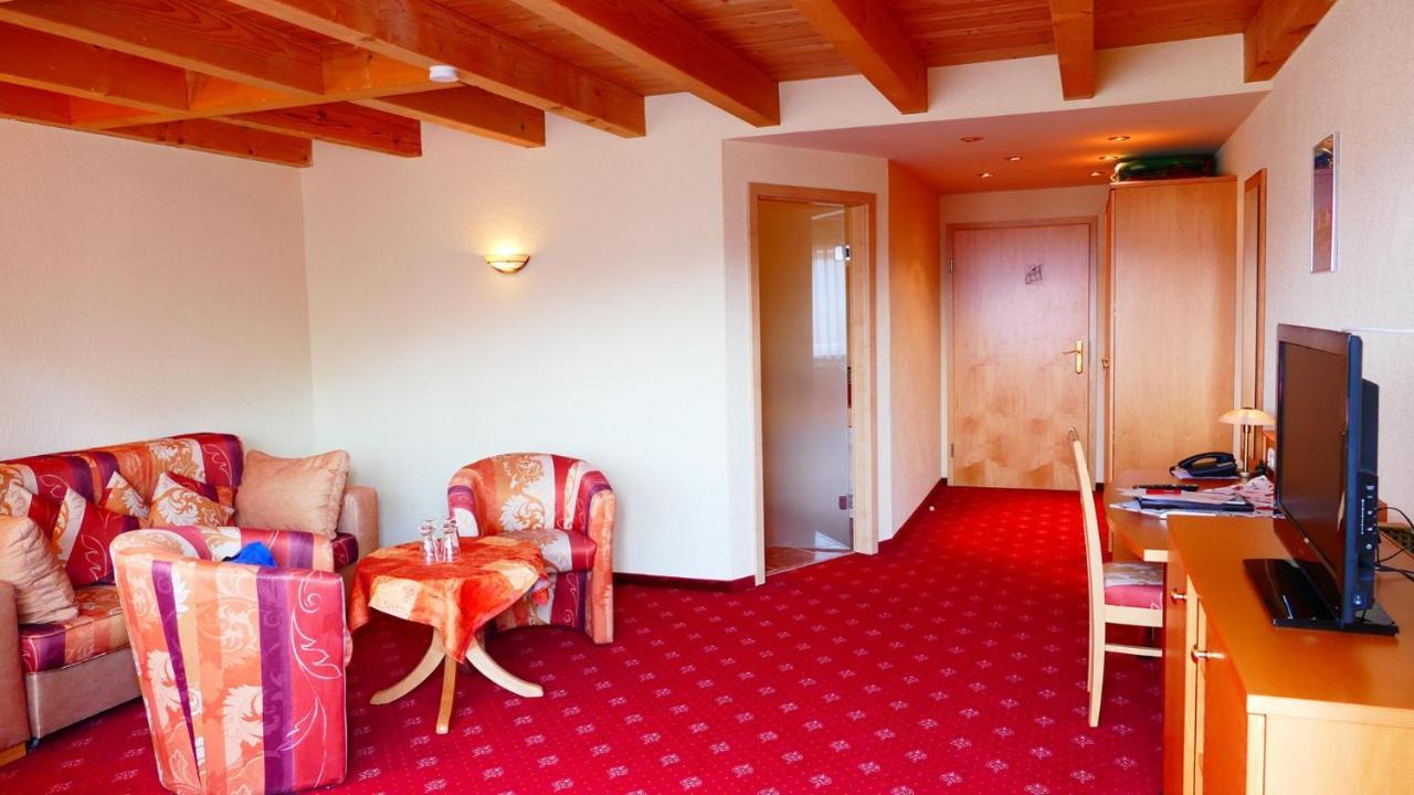 Oeko-Landhotel Basler Hof Lauterbach  Exterior photo